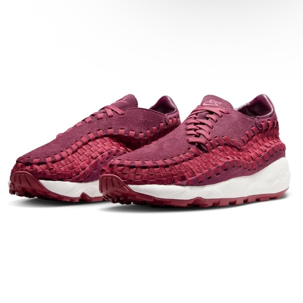 Nike | Air Footscape Woven Womens Size 6 Red Night Maroon FN3540-600